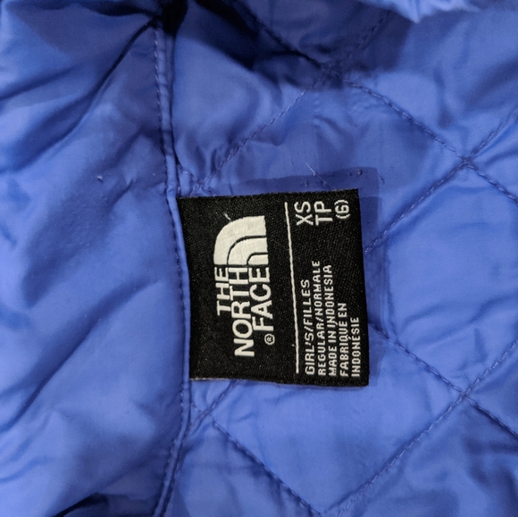 Girls North Face jackets - Picture 4 of 4
